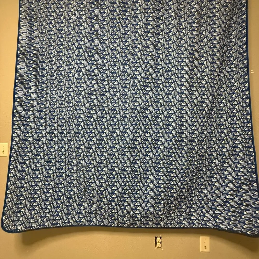 Vts 80s blue Pepsi logo throw blanket - picnic quilt bedspread 72 x 72